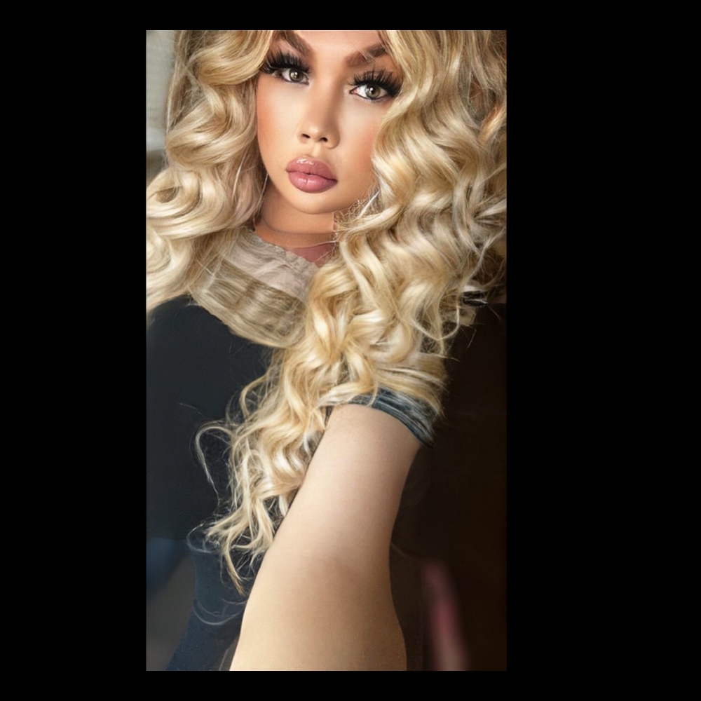 Meet your Posher, Hilton